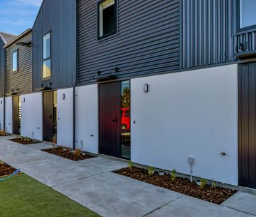 7/9 Grove Road, Addington - Photo 2