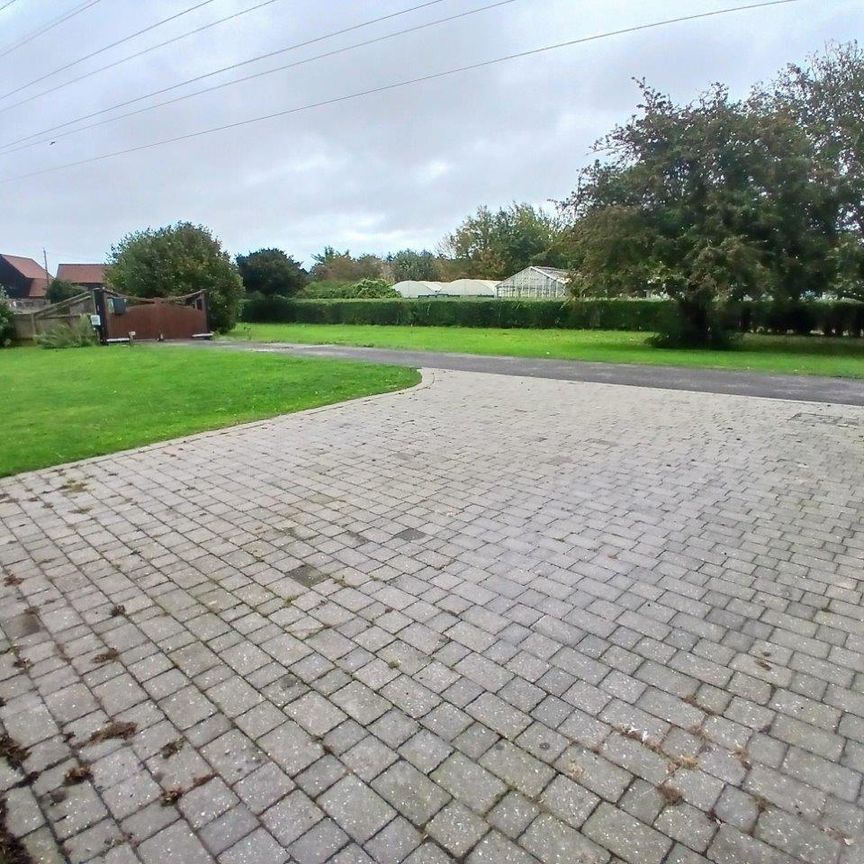 Drainless Road, Eastry, Sandwich - Photo 1