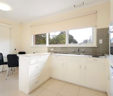 ****North facing on the Park **** - Photo 5