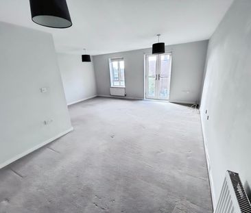 4 bedroom House To Let - Photo 6
