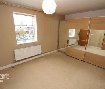 2 bedroom apartment to rent - Photo 3