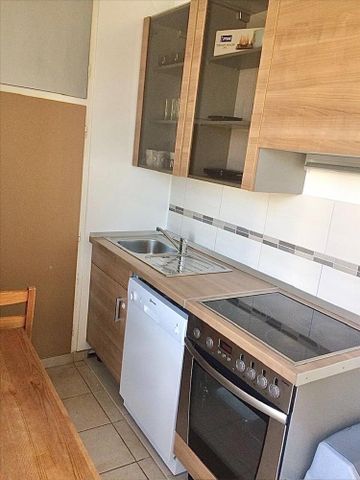 Kiadó átlagos állapotú lakás - Pécs - Fotó 5