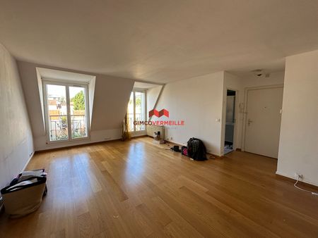 Location Appartement 3 pièces 84m² - Photo 3