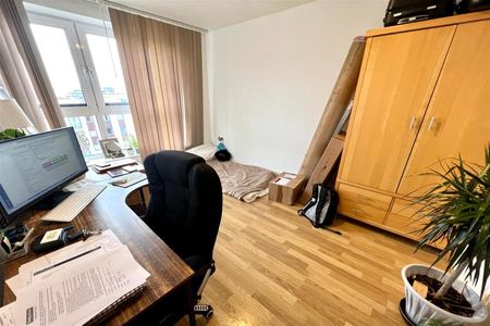 Kimber House, SO14 - Photo 2