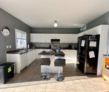 For Lease - 516 Davis Drive, Shelburne, Ontario - Photo 6