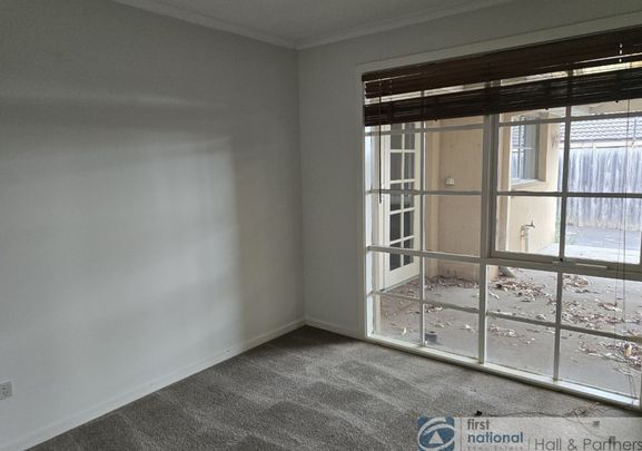 Spacious Family Home - Photo 1