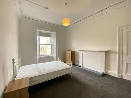 5 bedroom flat to rent - Photo 4