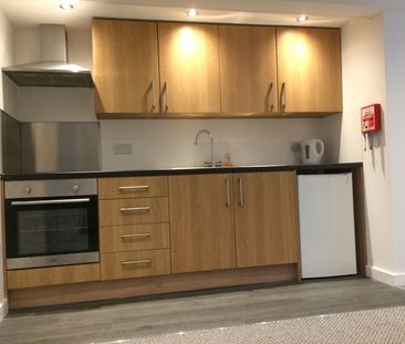 WF1, Wakefield - Photo 5