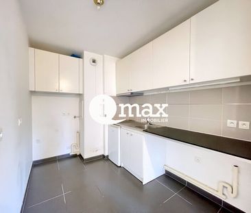 Location Appartement BOIS COLOMBES - - Photo 3