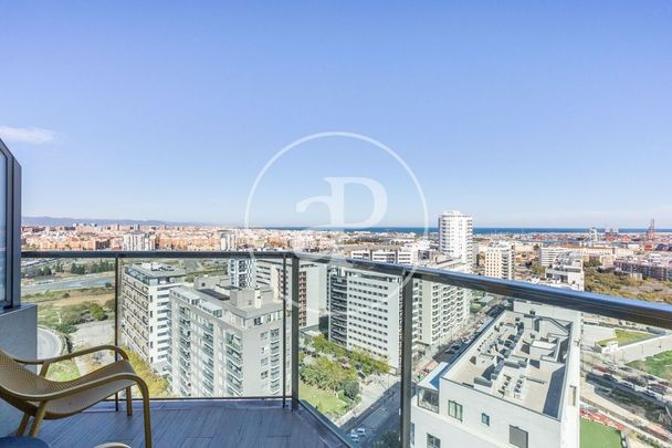 3 bedroom luxury Apartment for rent in Valencia - Photo 1