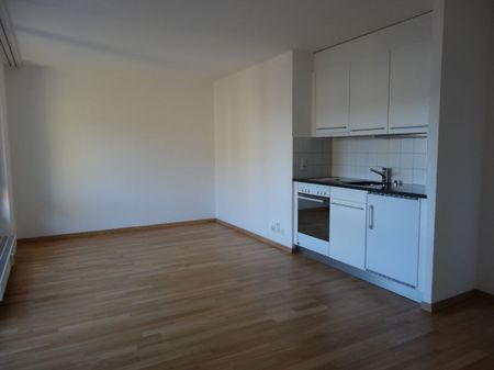Appartement 1 pièce avec balcon - Photo 2