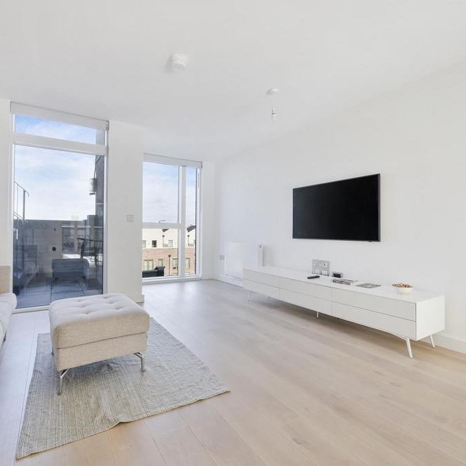 3 bedroom apartment to rent - Photo 1