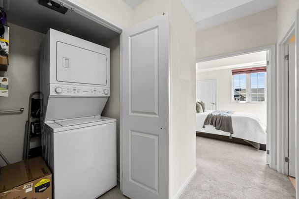 For Lease - 80 Aspen Springs Drive Unit# 405, Clarington, Ontario - Photo 1