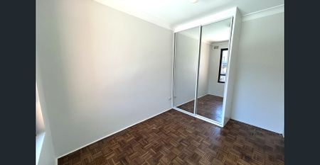 Top-Floor 2 Bedroom Apartment in the Heart of Hurlstone Park - Photo 5