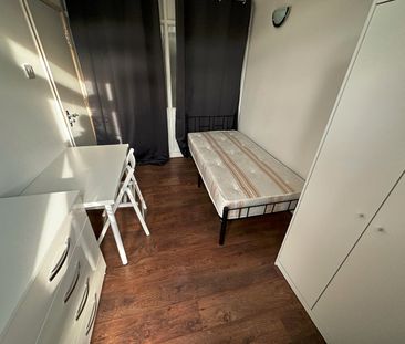 Room in a Shared House, Roxeth Hill, HA2 - Photo 5