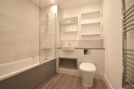 2 bedroom apartment to rent - Photo 5