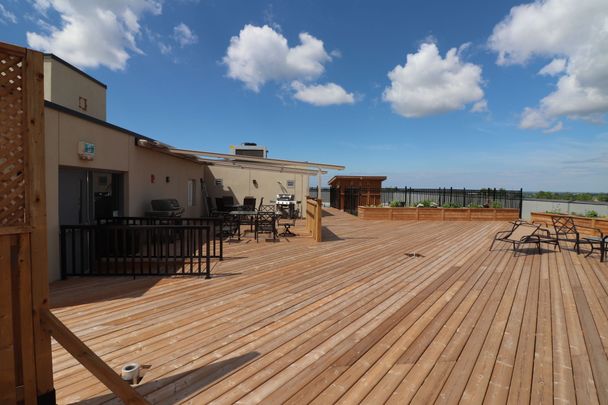 For Lease - 10 Albert Street Unit# 404, Thorold, Ontario - Photo 1