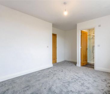 3 bedroom detached house to rent - Photo 4