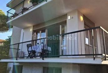 Quadrilocale via Dei Gattici, 18, Tirrenia, Pisa