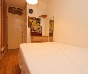Room in a Shared Flat, Dethick Court, E3 - Photo 6