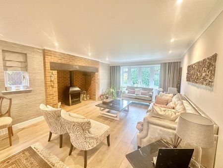 4 bedroom detached house to rent - Photo 4