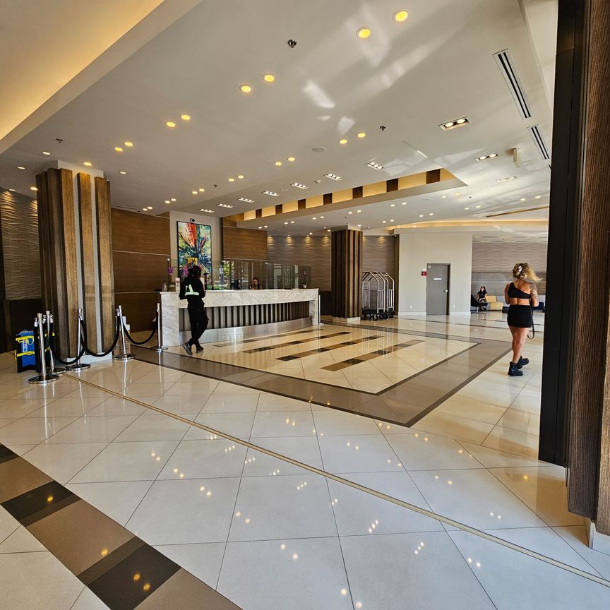 For Lease - 33 Bay Street Unit# 4901, Toronto, Ontario - Photo 1