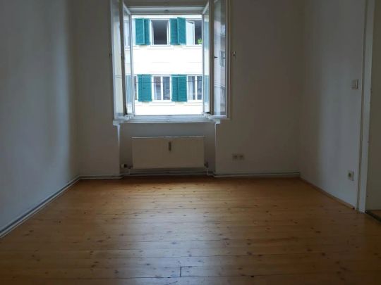 Zentral gelegene 2-Zimmer-Wohnung mit Küchenblock in Graz ! - Photo 1