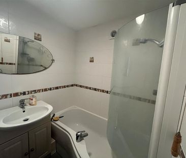 Flat 7 Sycamores, 4 Queens Road, Weston Super Mare - Photo 2