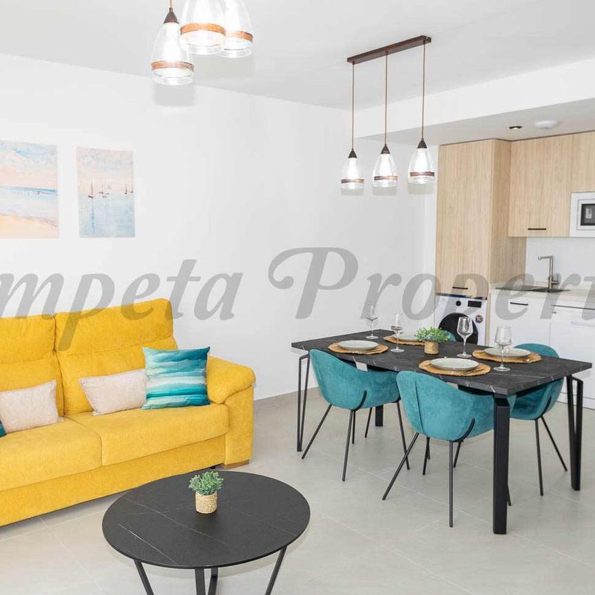 Apartment in Torrox-Costa, Close to the beach - Photo 1