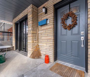 For Lease - 147 Claremont Street, Toronto, Ontario - Photo 6
