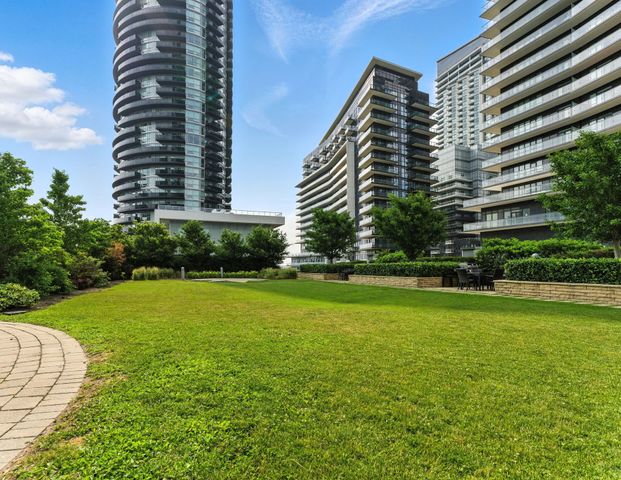 For Lease - 16 Brookers Lane, Toronto, Ontario - Photo 1