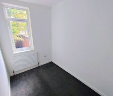 Elm Farm Road, Blakenhall, Wolverhampton - Photo 5