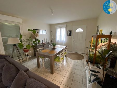 Location Maison 4 pièces 88m² PLELAN LE GRAND 35380 - Photo 2