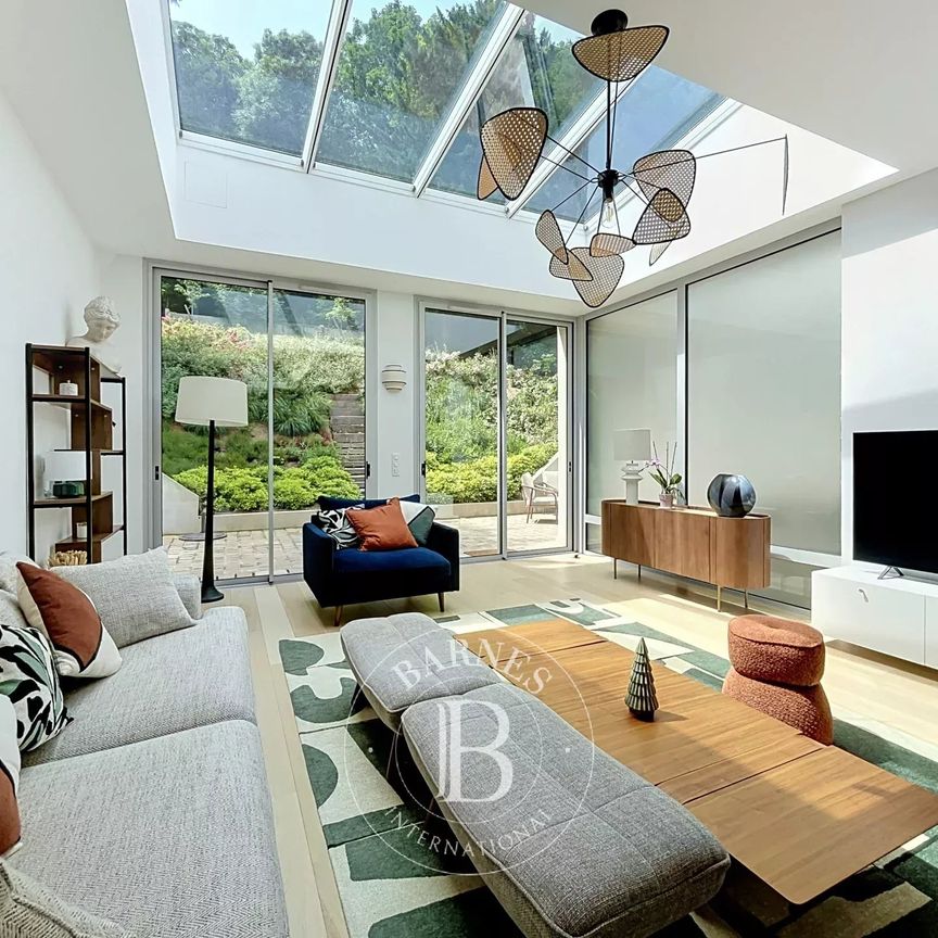 Tout savoir sur cette maison dans le quartier Bas Meudon, à Meudon - Photo 1