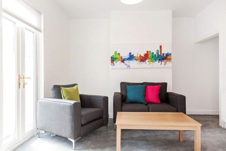 3 bedroom terraced house to rent - Photo 2