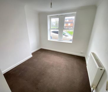 2 bedroom ground floor flat to rent - Photo 1