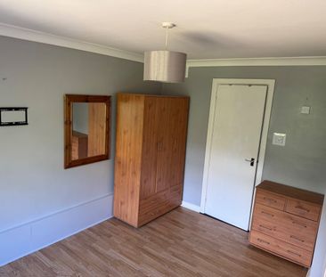 1 Bed Flat, Cuckmere Lane, SO16 - Photo 5