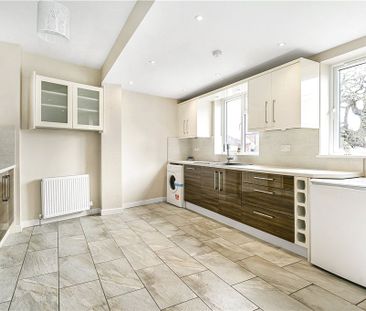 Summer Road, Thames Ditton, Surrey, KT7 0QR - Photo 3