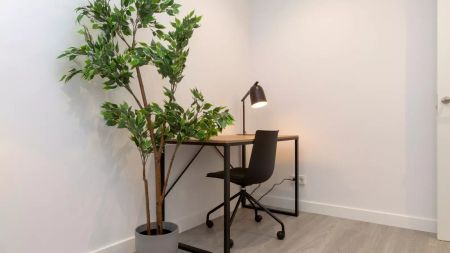 1-bedroom apartment for rent in l'Antiga Esquerra de l'Eixample, Barcelona, all bills included - Photo 4