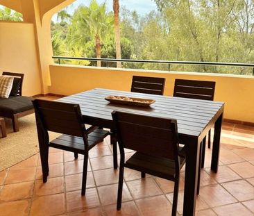 Ground Floor Apartment in Elviria - Photo 2