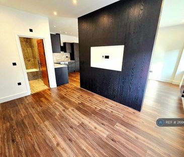 Studio to rent - Photo 4