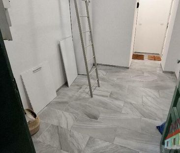 Unbefristete Dachgeschoßwohnung in der Märzstraße Nähe S-Bahn - kei... - Photo 1