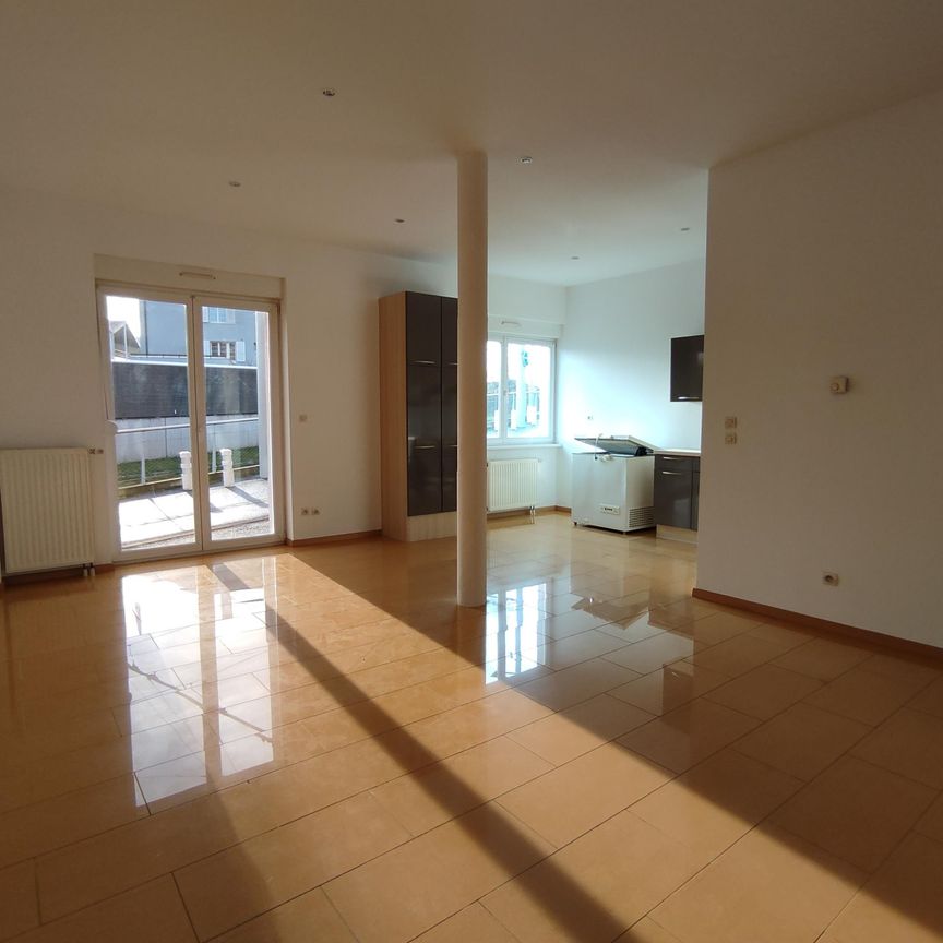 Location Appartement 3 pièces 77m² ST LOUIS 68300 - Photo 1
