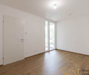 Lichtdurchflutete 2-Zimmer-Wohnung mit voll ausgestatteter Küche in... - Foto 1