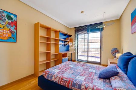 Ático en alquiler en Calle de Ramón Gallud, cerca de Calle Apolo - Foto 5