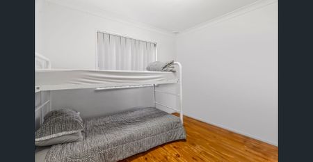 Cute Cottage plus additional separate bedroom - Photo 3