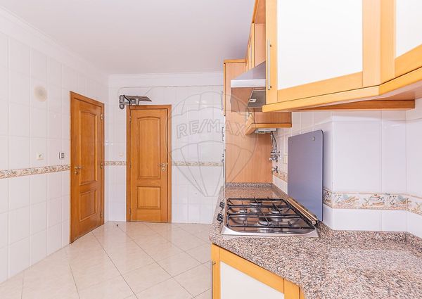 Apartamento T3 em Lisboa