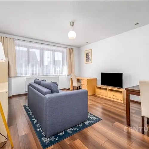 Pronájem bytu 2+1 v rodinném domě se samostatným vchodem | 55 m - Фото 1