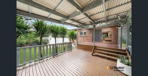 Spacious & Family-Ready 3 Bedroom Home - Photo 1