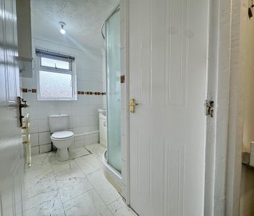 2 bedroom semi-detached house to rent - Photo 5